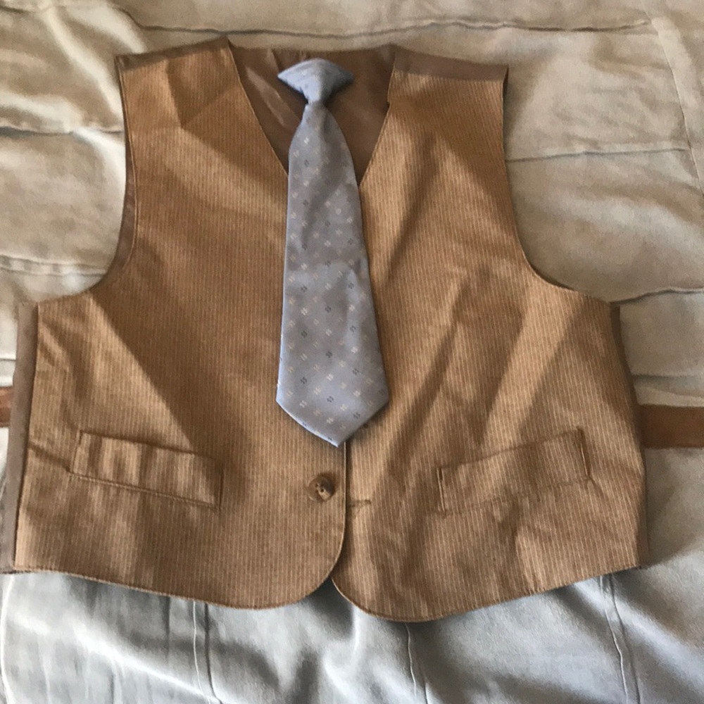 Boys vest  and clip on tie